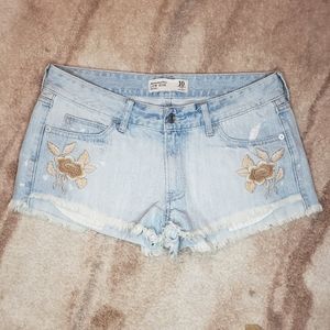 Embroidered denim shorts